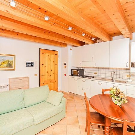 Casa Dei Larici 300M From Piste Apartment เกรสโซเนย์-ลา-ตรีนีเต ภายนอก รูปภาพ