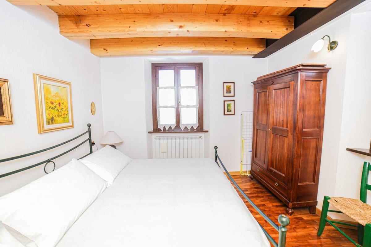 Casa Dei Larici 300M From Piste Apartment เกรสโซเนย์-ลา-ตรีนีเต ภายนอก รูปภาพ
