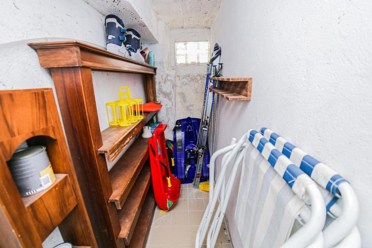 Casa Dei Larici 300M From Piste Apartment เกรสโซเนย์-ลา-ตรีนีเต ภายนอก รูปภาพ